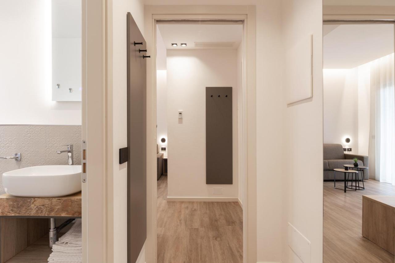 Renzo Hotel Чезенатико Екстериор снимка